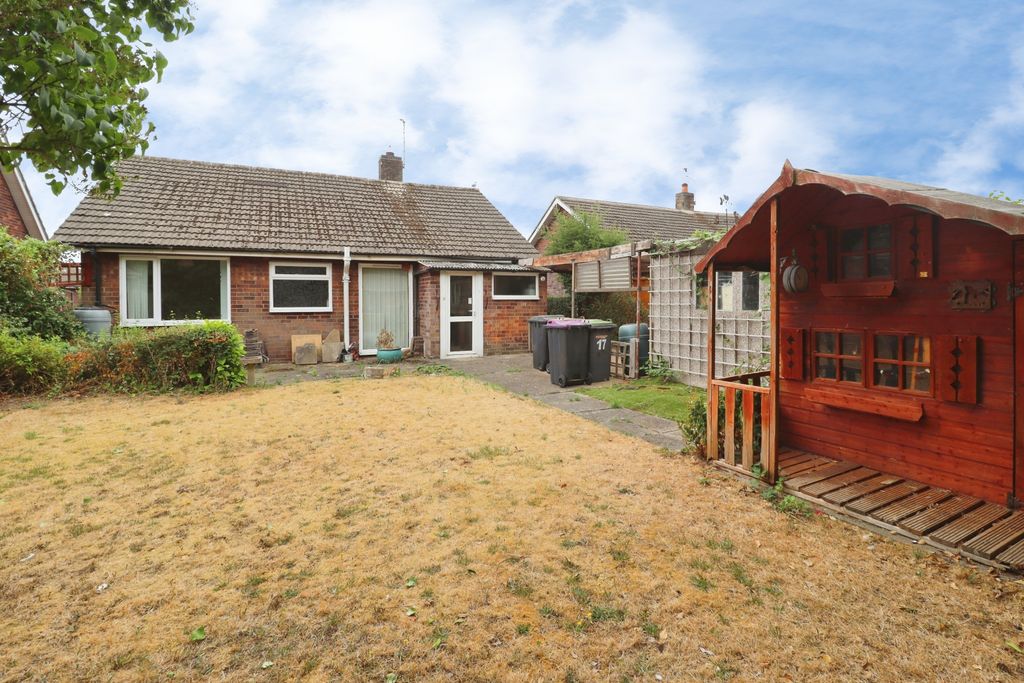 Property photo 2 of 16