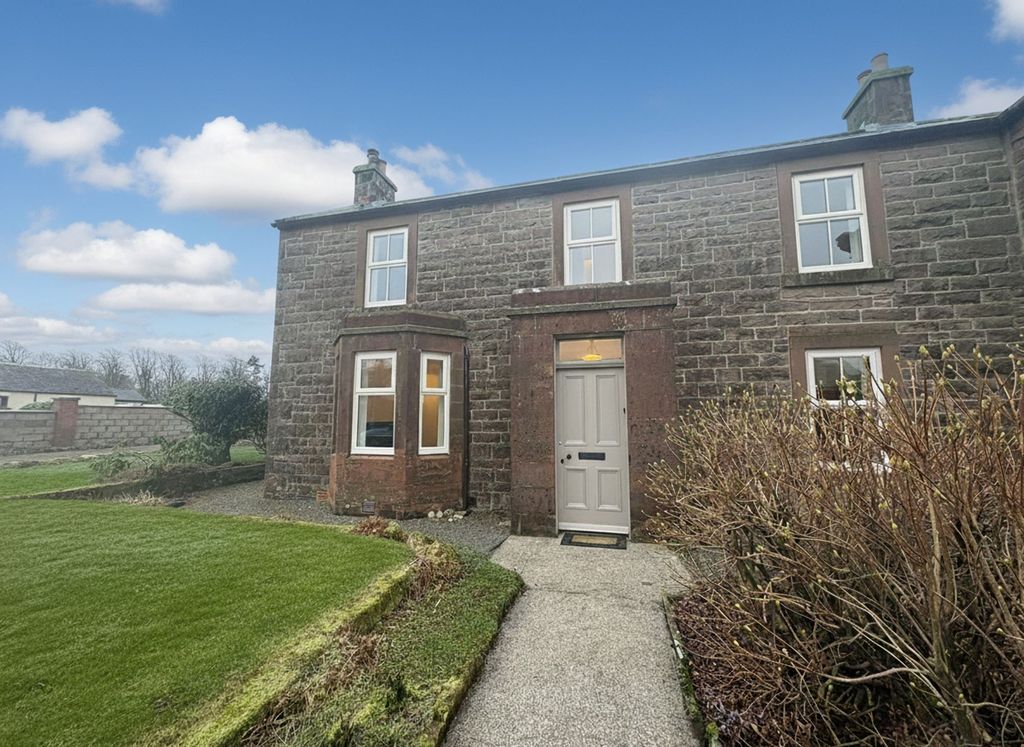 Property photo 1 of 28 External