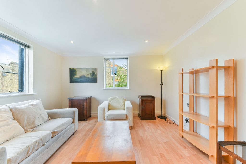 Property photo 3 of 6