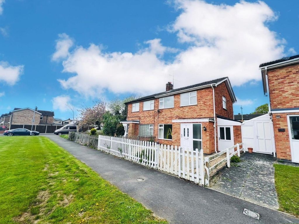 Property photo 1 of 17 Front