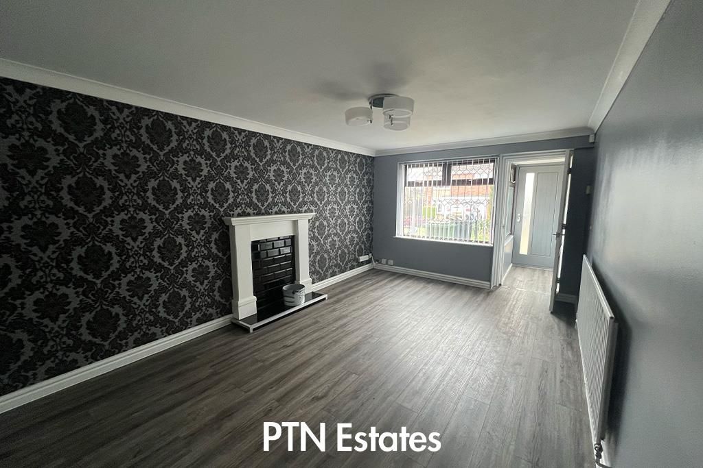 Property photo 2 of 13 Lounge 2..Jpg