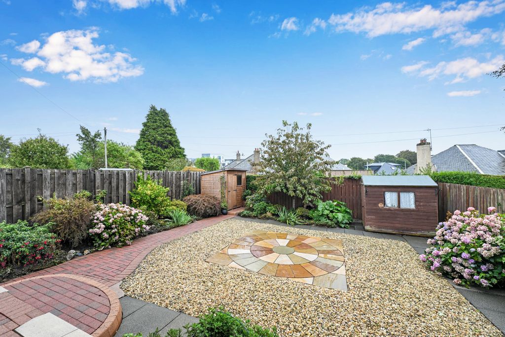 Property photo 3 of 17 Property Image 3