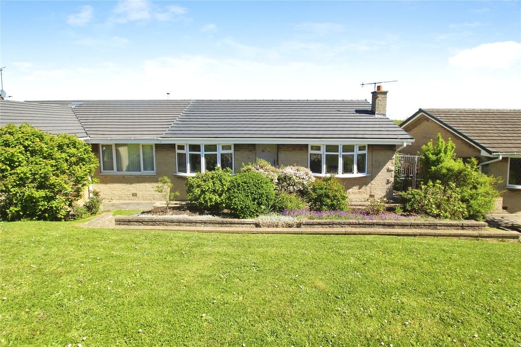 Property photo 1 of 10 Front