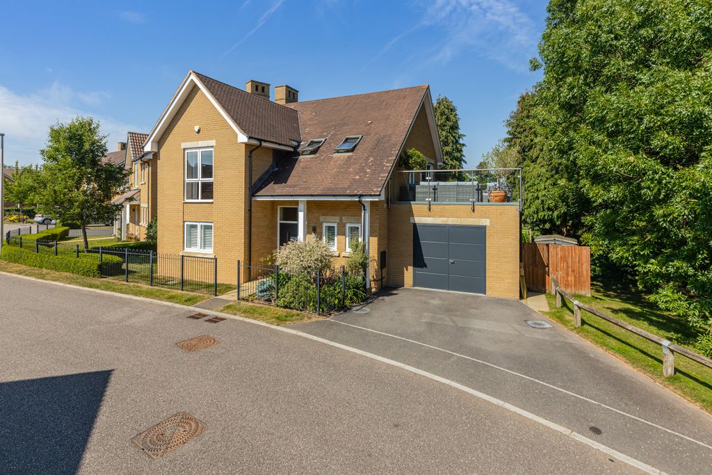 Property photo 1 of 26