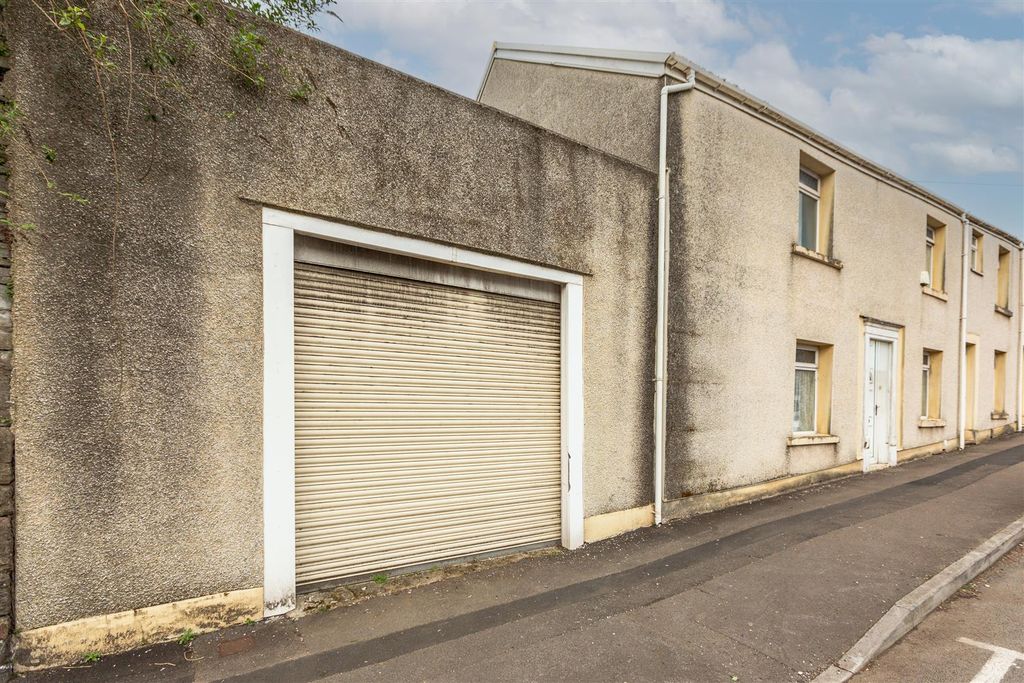 Property photo 1 of 44 Cz0A7999.Jpg