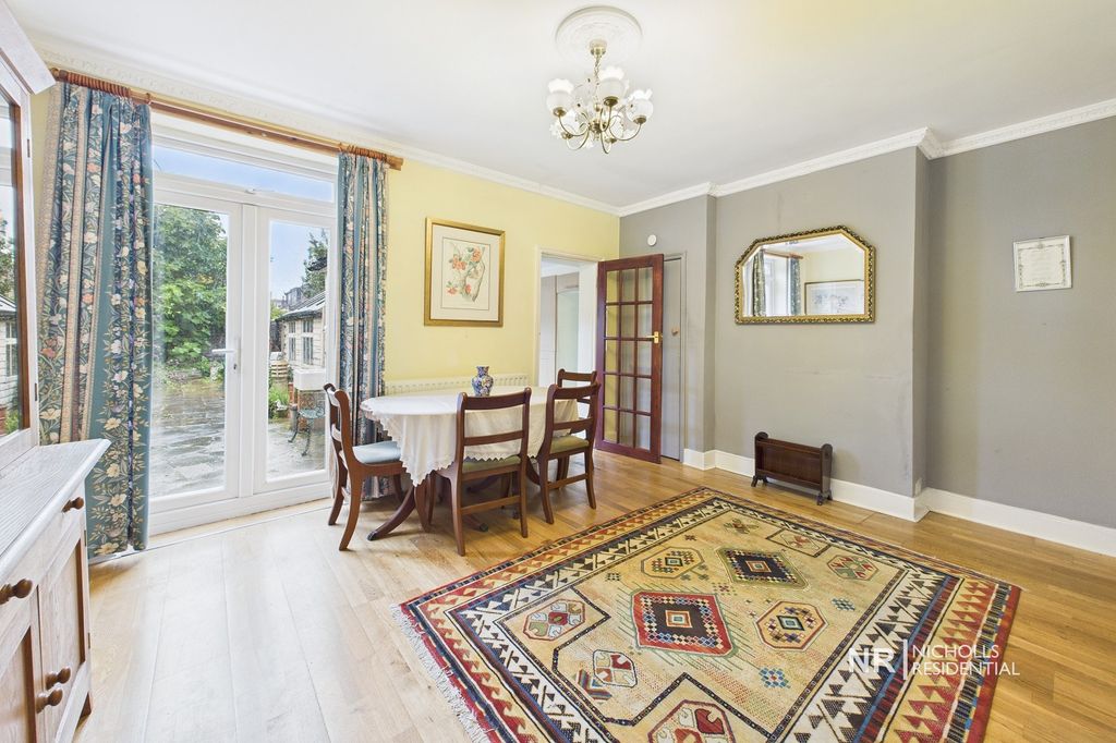 Property photo 3 of 16 Dining Room