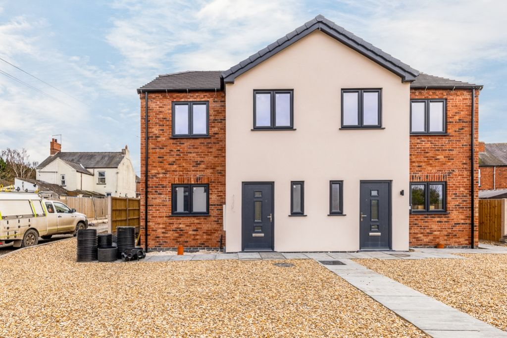 Property photo 3 of 9 Ted Hudson Plots (Bardney)-24