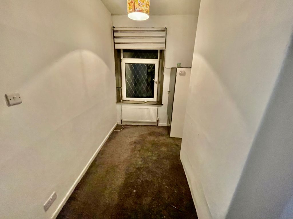 Property photo 2 of 3