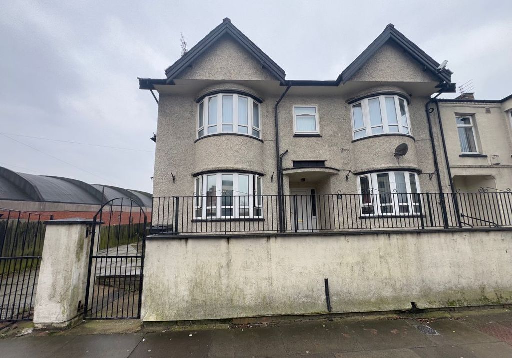 Property photo 3 of 4