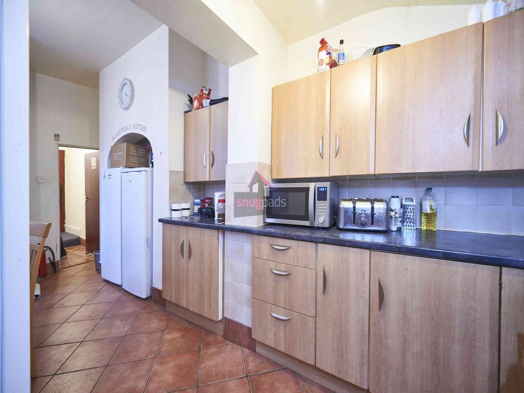 Property photo 1 of 13 1