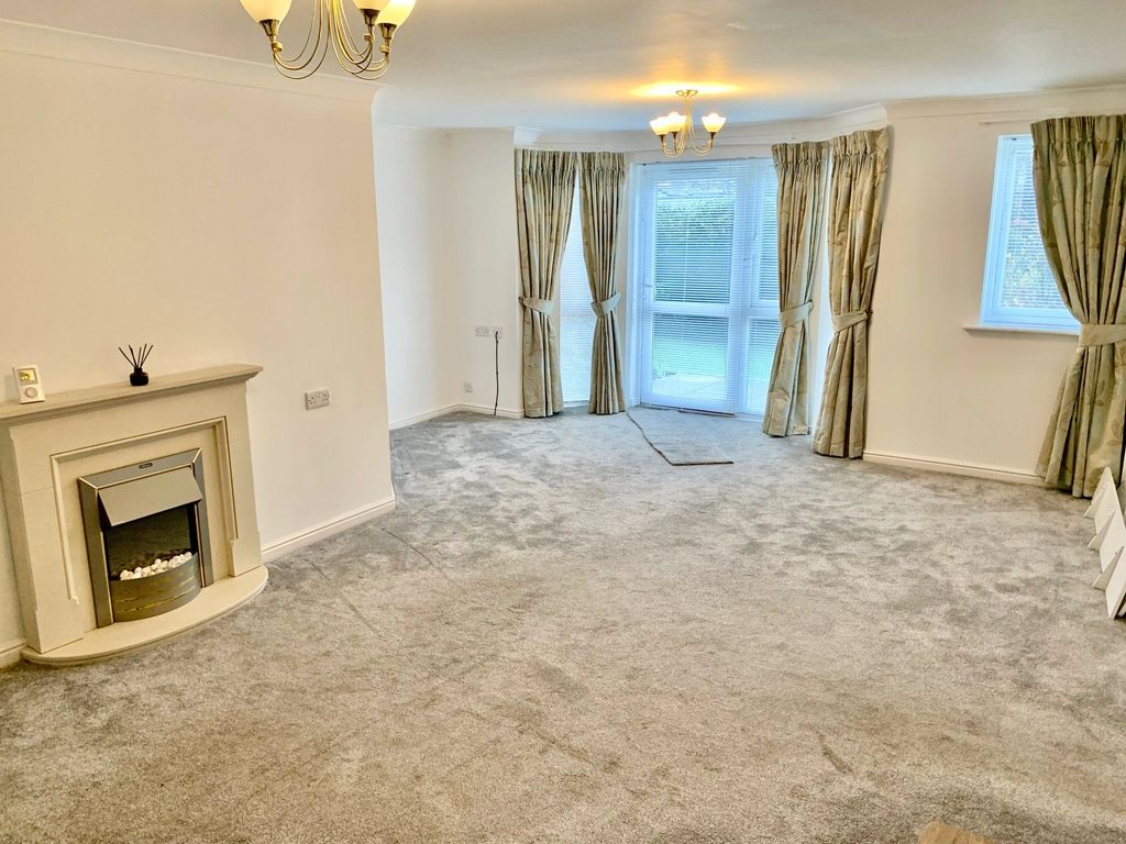 Property photo 2 of 14 Picture No. 10