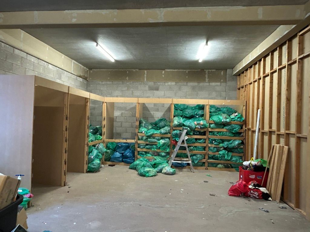 Property photo 3 of 4 Photo 2