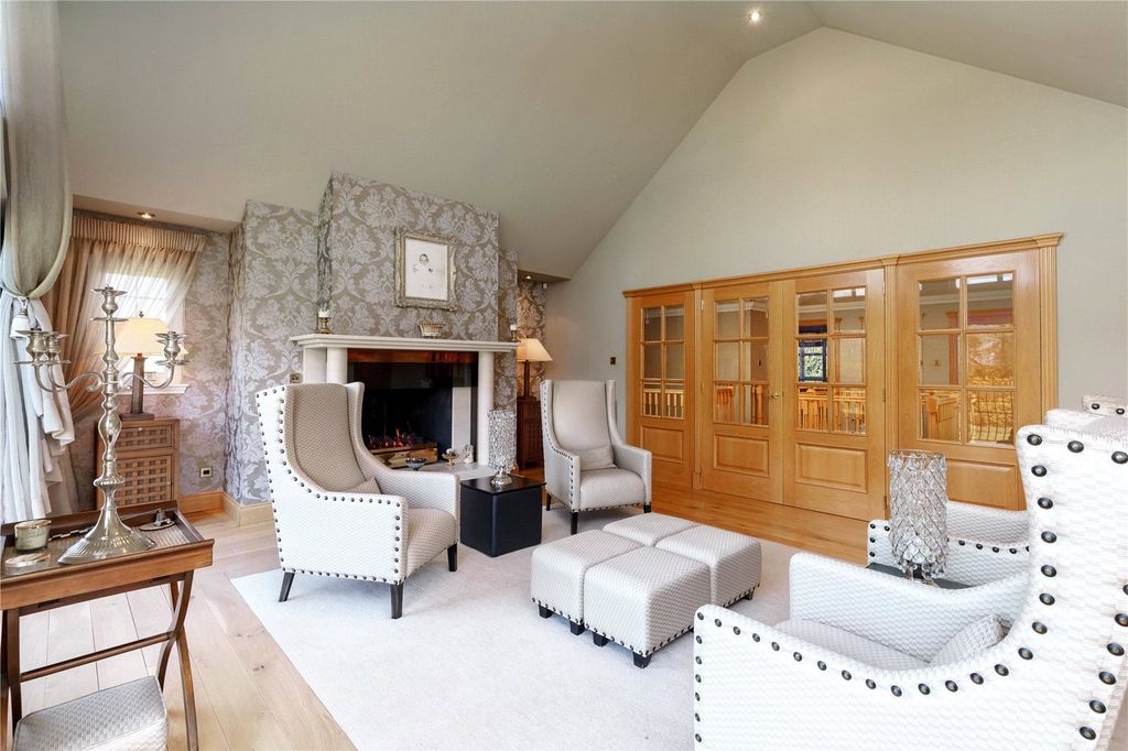 Additional image 11 of 4 bed detached house for saleOakwood, 4 The Avenue, West Glen Road, Kilmacolm PA13