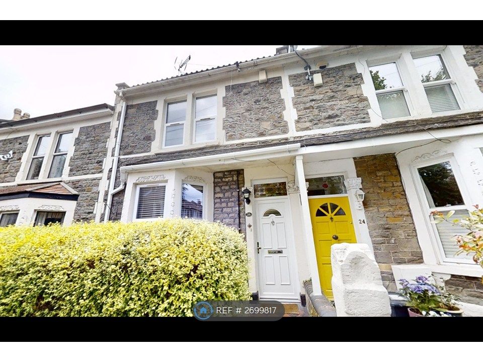 Property photo 2 of 10 Front View