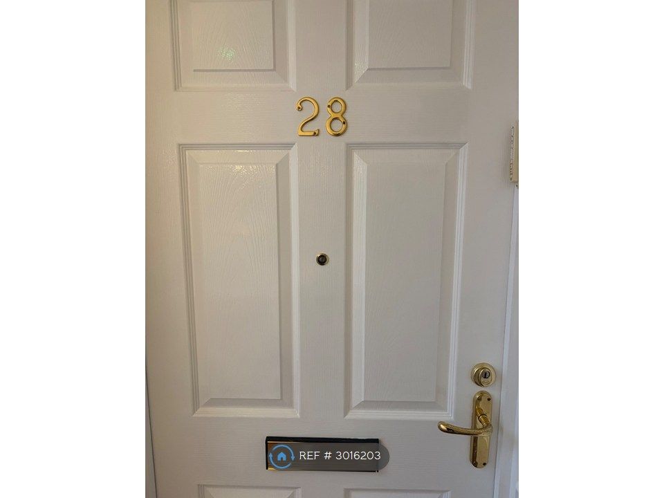 Property photo 3 of 32