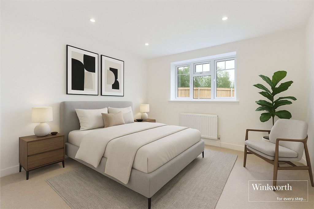 Property photo 2 of 13 Master Bedroom