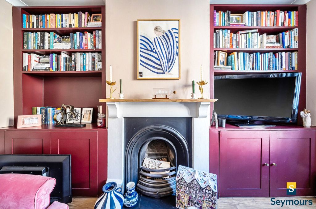 Property photo 3 of 23 Picture No. 30