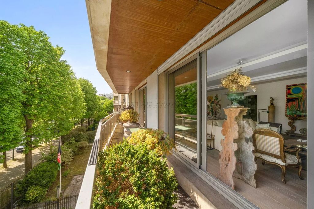 Property photo 1 of 16 Stunning Apartment | Ranelagh Garden