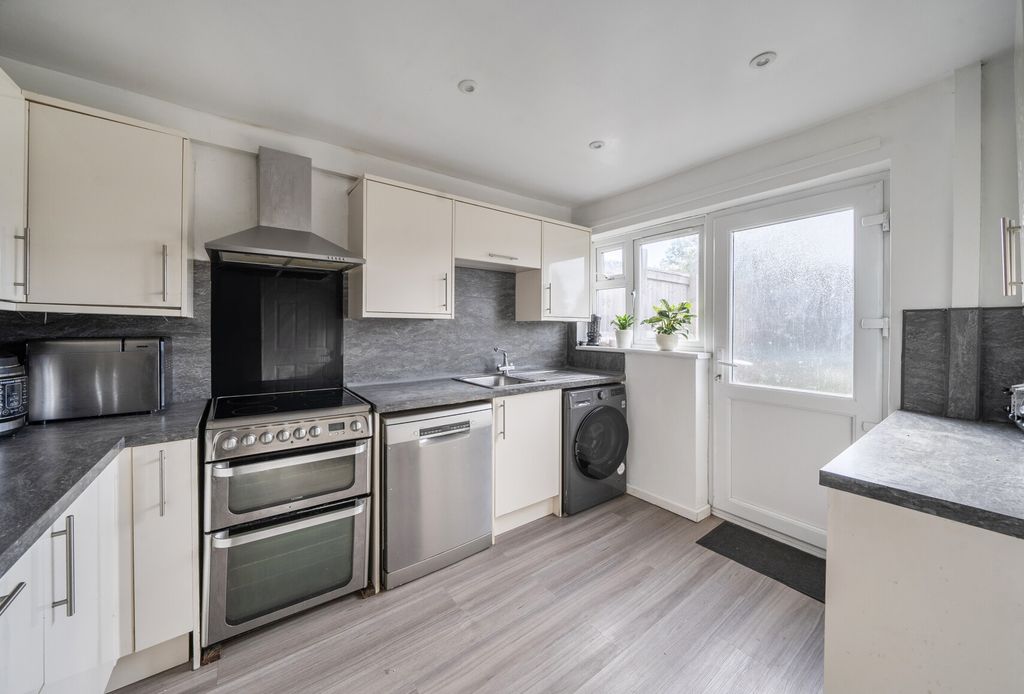 Property photo 3 of 16 1528391 (12).Jpg