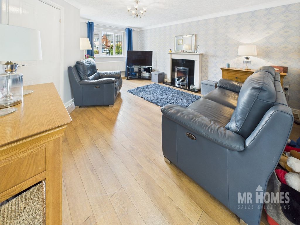 Property photo 2 of 51