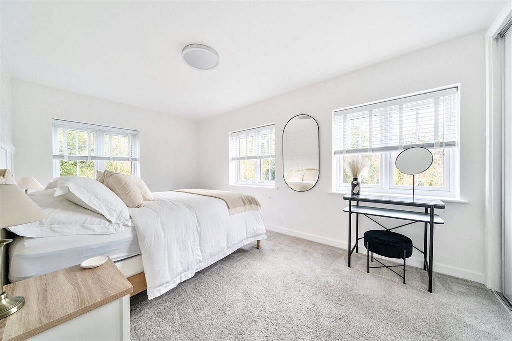 Property photo 3 of 17 Picture No. 03