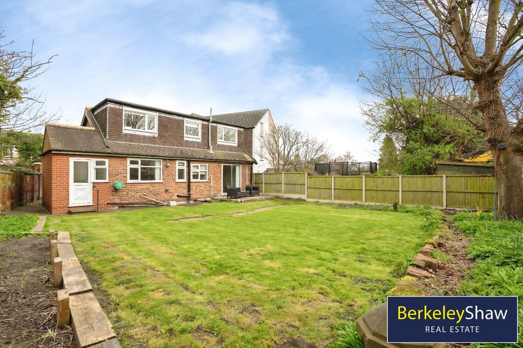 Property photo 3 of 31 Pbox-Img.Jpg