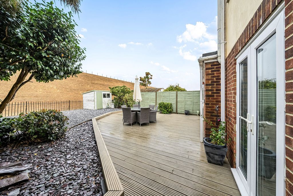 Property photo 2 of 18 1346547-4-68B16E8...