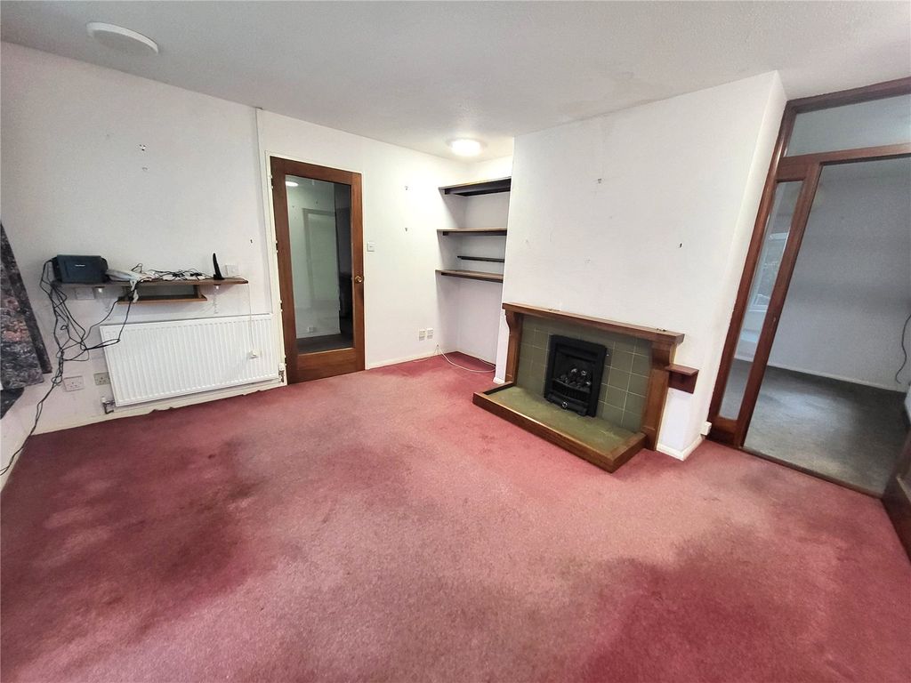 Property photo 3 of 20 Picture No. 02