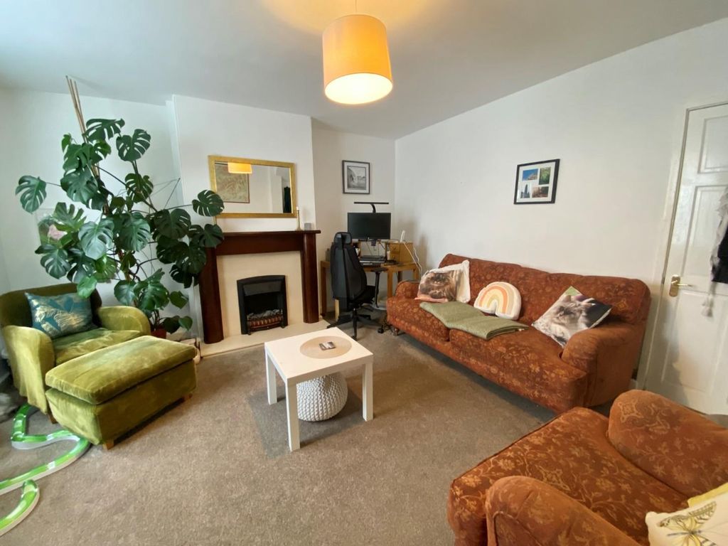 Property photo 2 of 17 1.Jpg