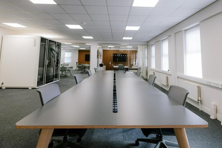 Property photo 2 of 78