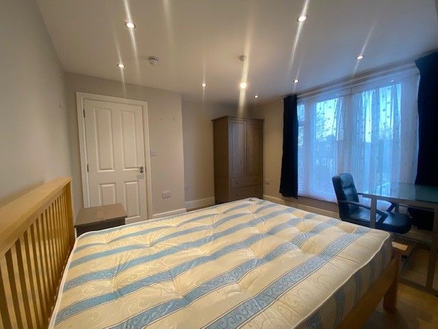 Property photo 2 of 4