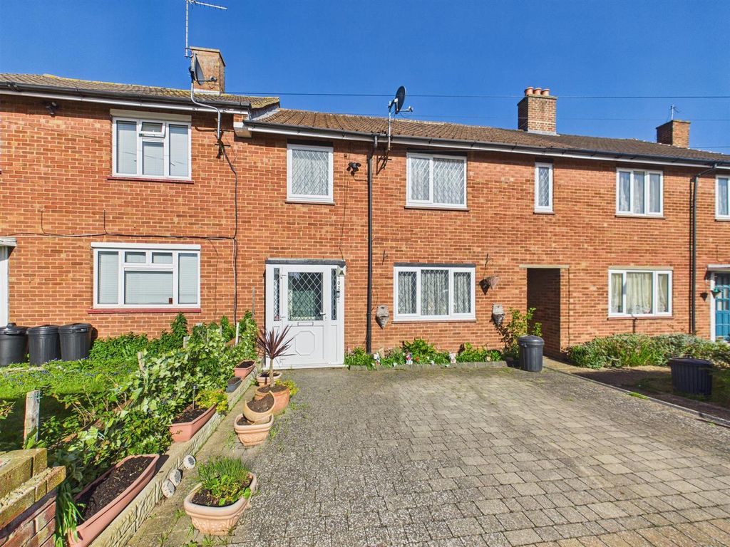 Property photo 1 of 12 Cam05080G0-Pr0306-Still032.Jpg