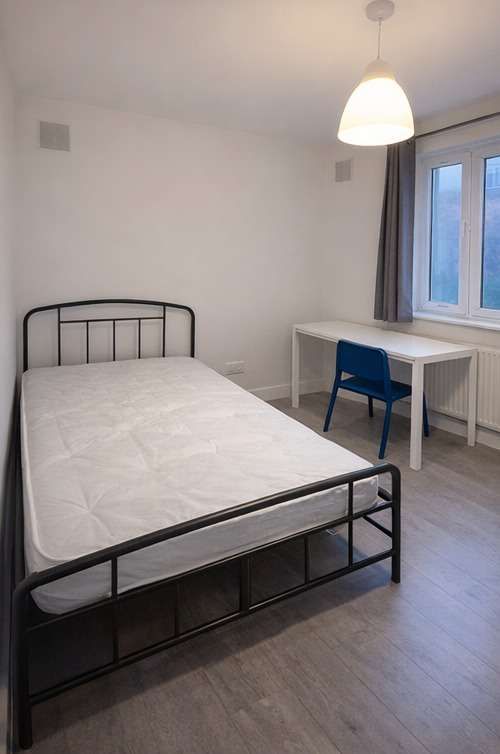 Property photo 2 of 7 Gallery