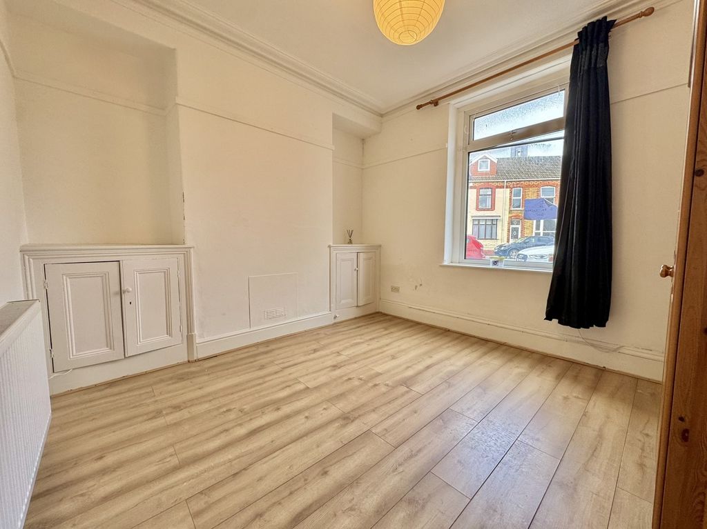 Property photo 2 of 13 Not Specified