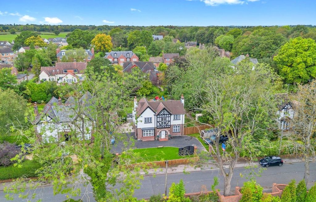 Property photo 1 of 32