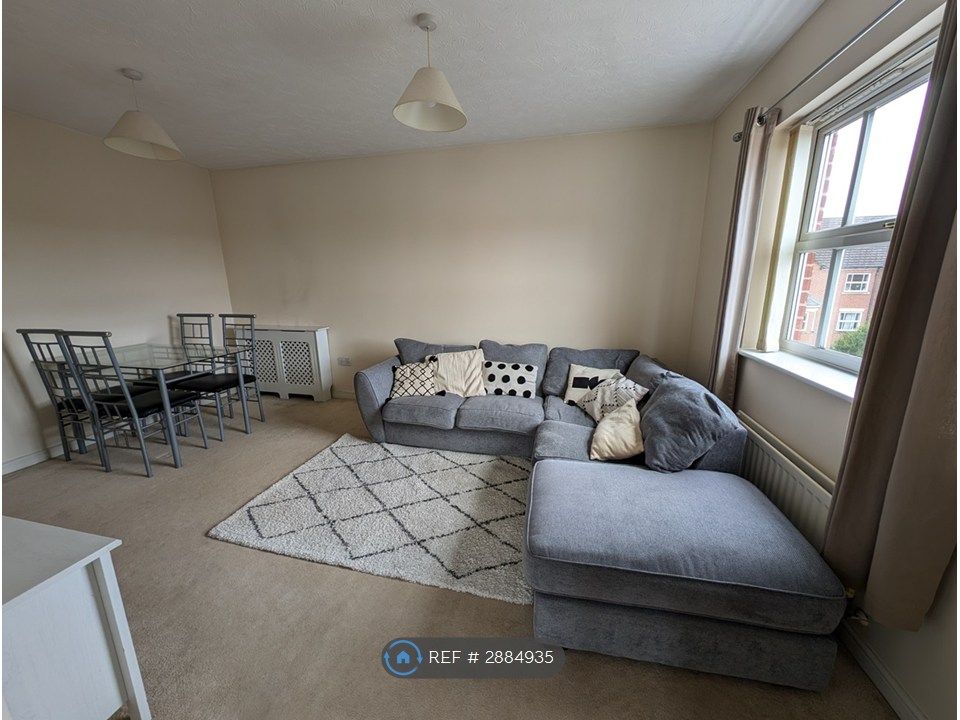 Property photo 1 of 26 Lounge