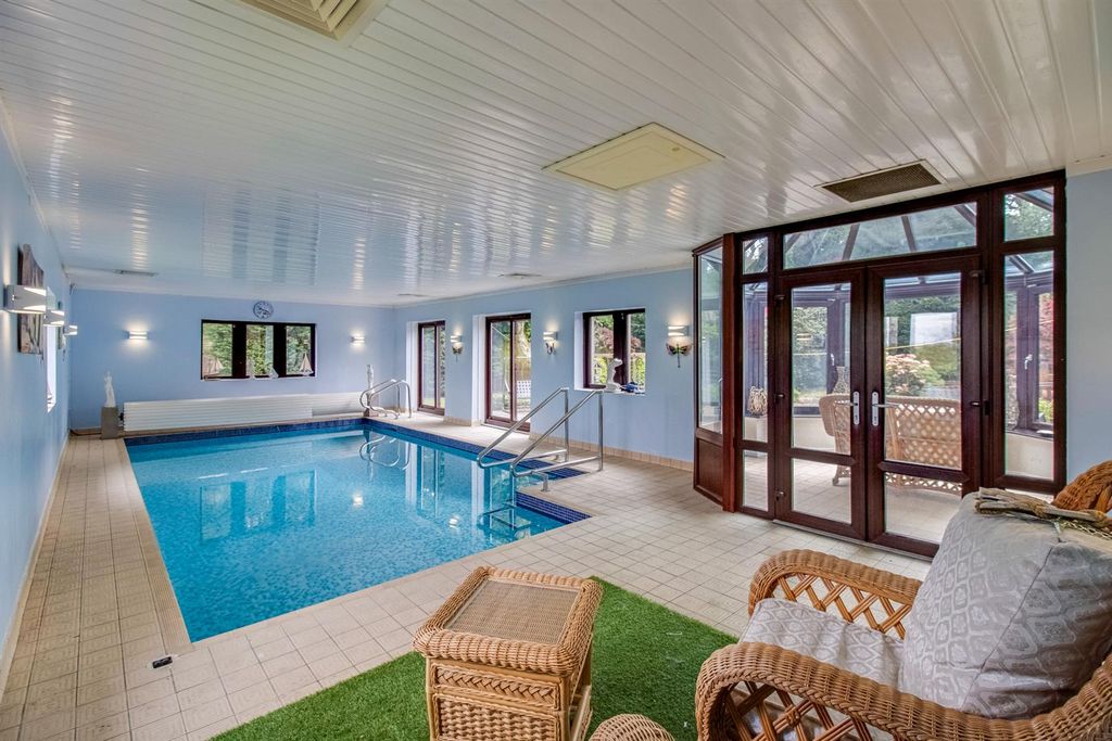 Property photo 3 of 25