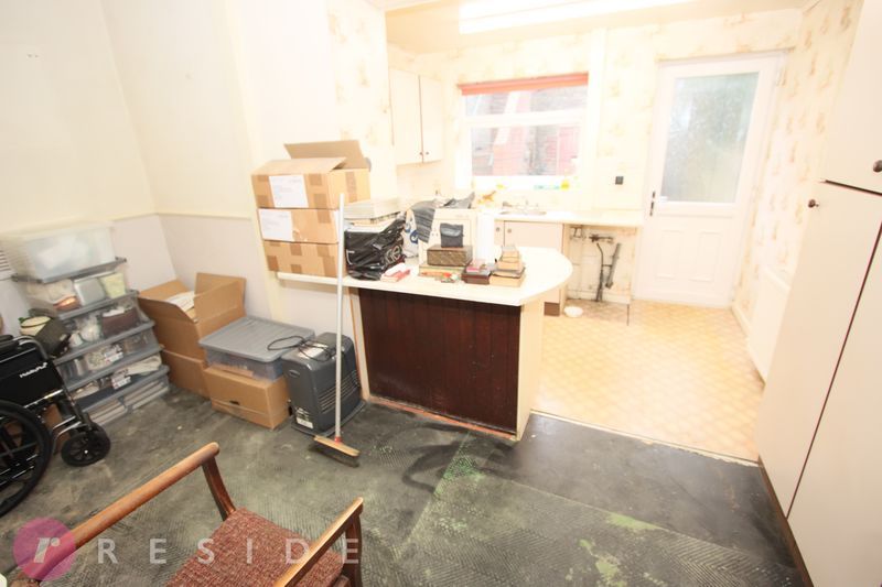 Property photo 3 of 12 Dining Room / Kitchen