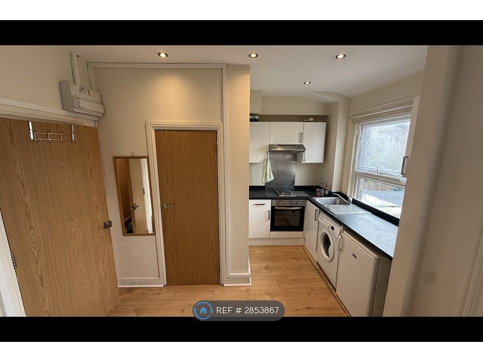 Property photo 3 of 3