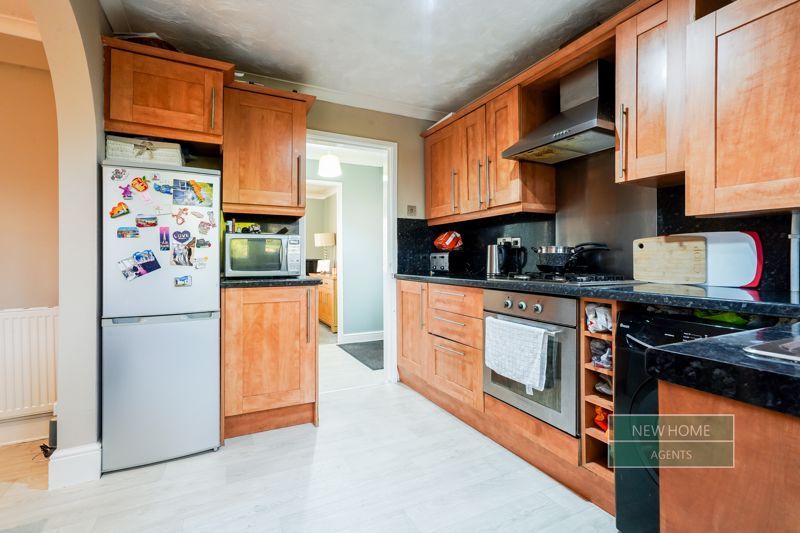 Property photo 3 of 16 Photo 5