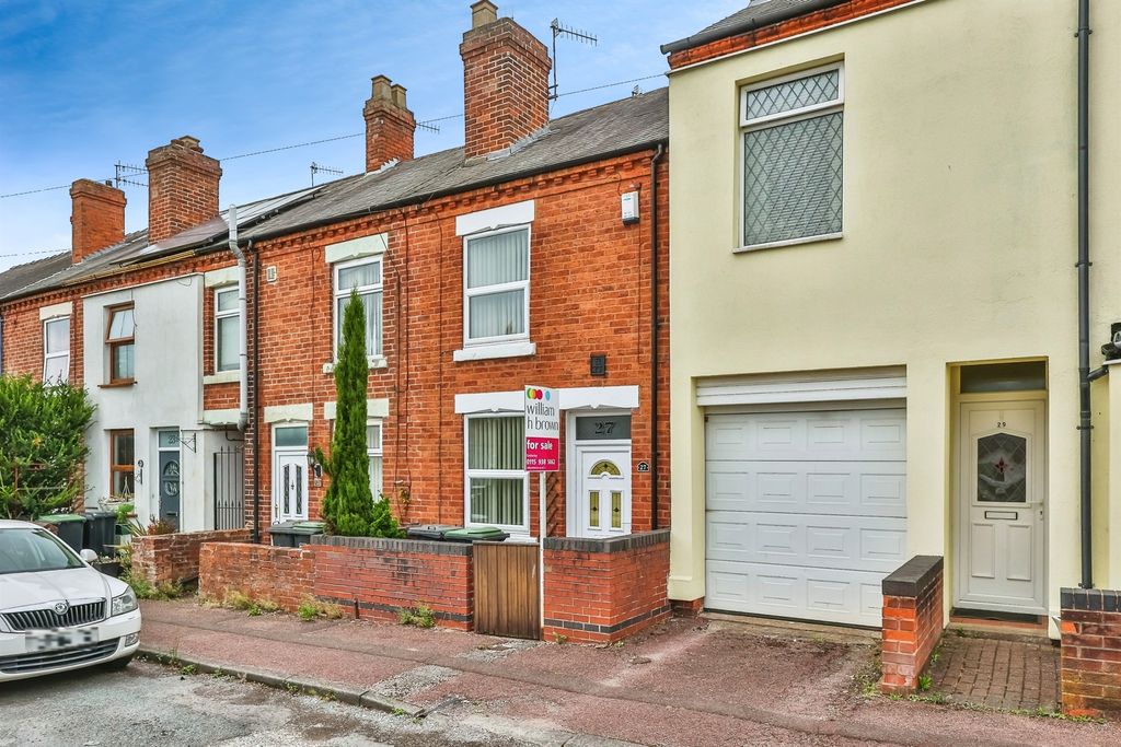 Property photo 1 of 17