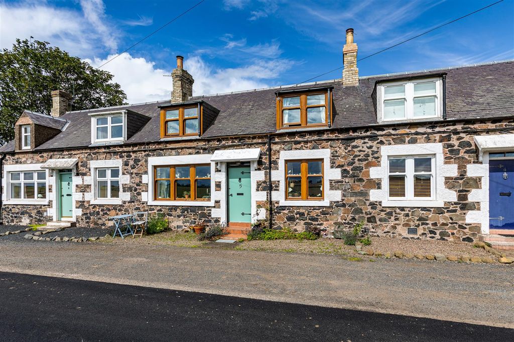 Property photo 1 of 24 5 Falsidehill Hume 06.Jpg