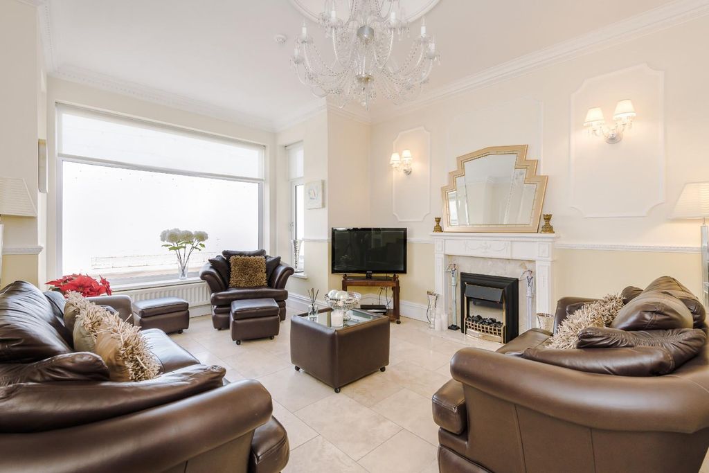 Property photo 2 of 47 Dsc_3792.Jpg