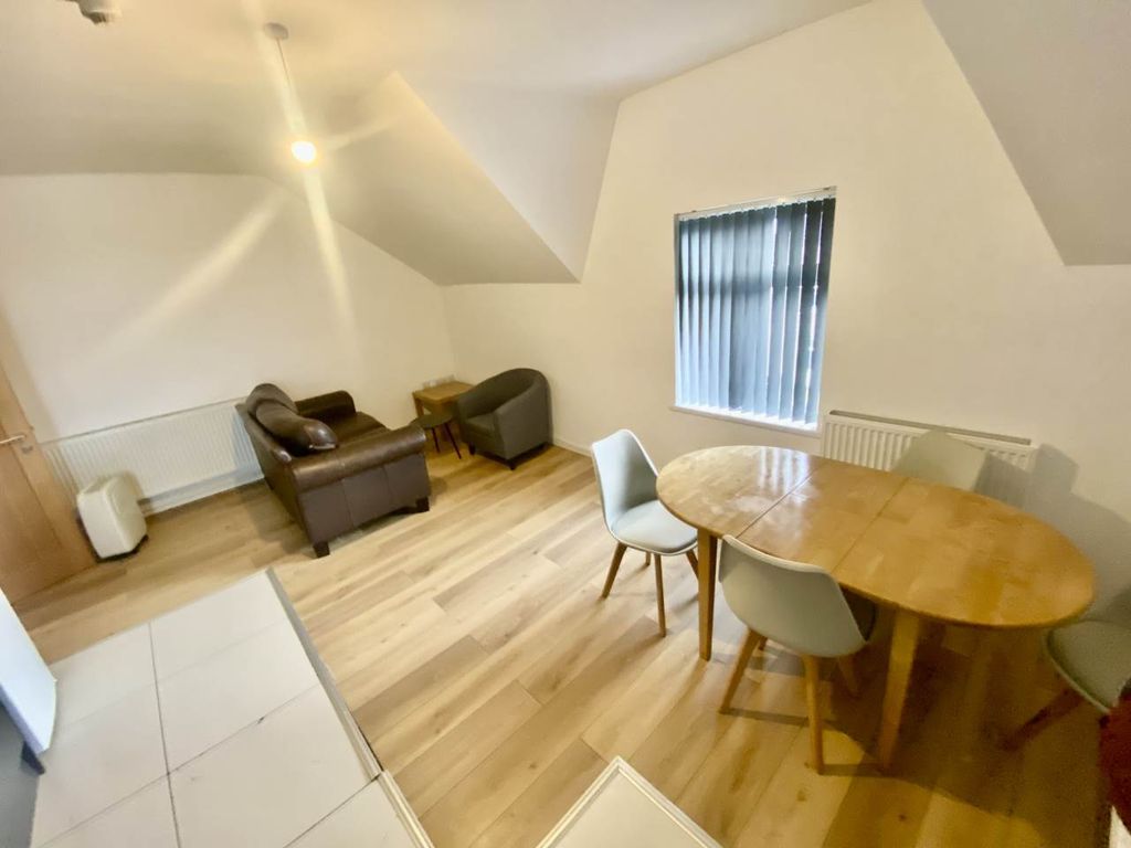 Property photo 2 of 11 Img_8129
