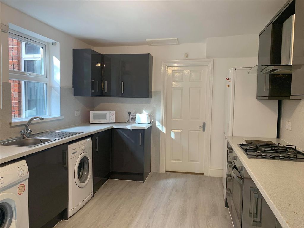 Property photo 2 of 5 Nq0Babsxnjatfsg9Wj8Wk32Kizq.Jpg