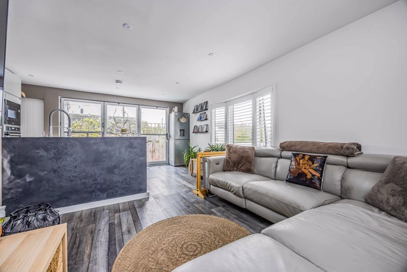 Property photo 3 of 23 Photo 15