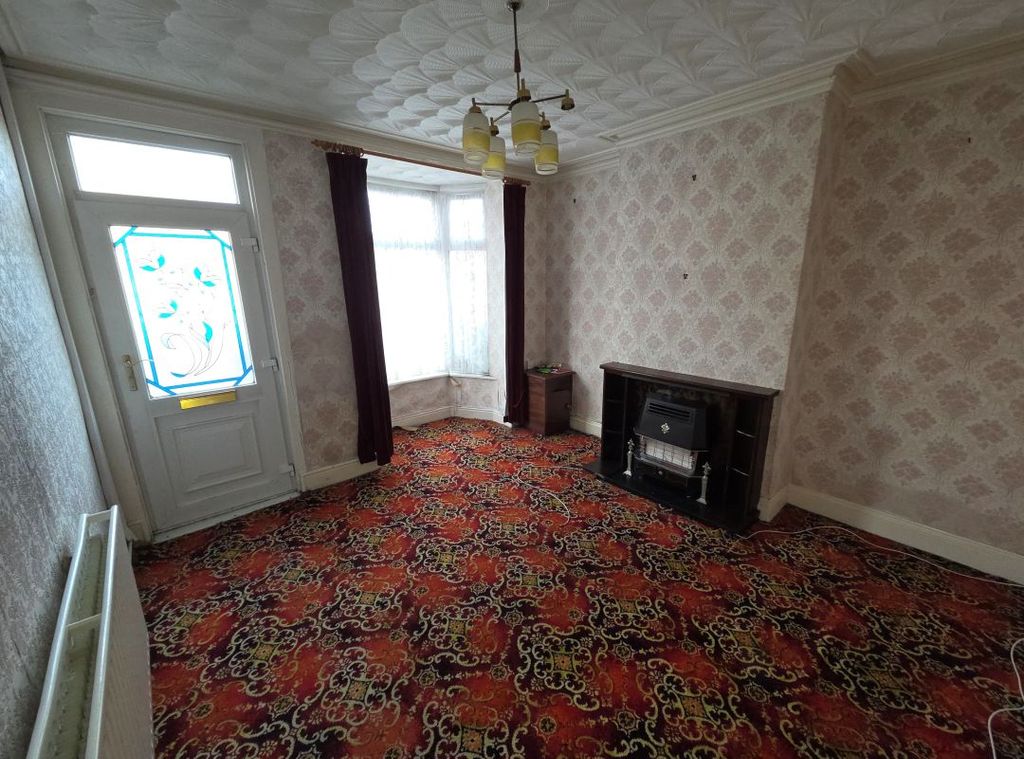 Property photo 2 of 23