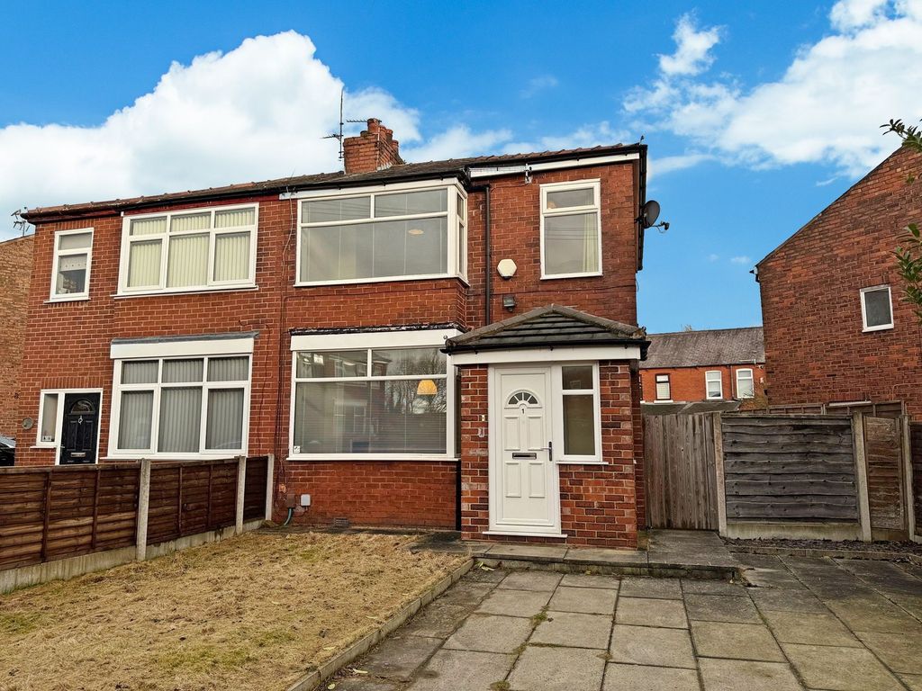 Property photo 2 of 14 Front External