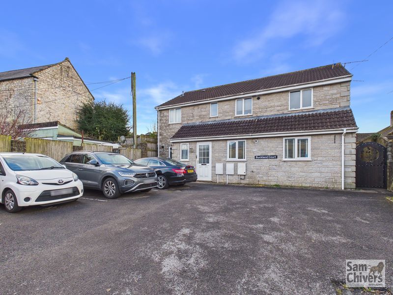 Property photo 1 of 16 Photo 2