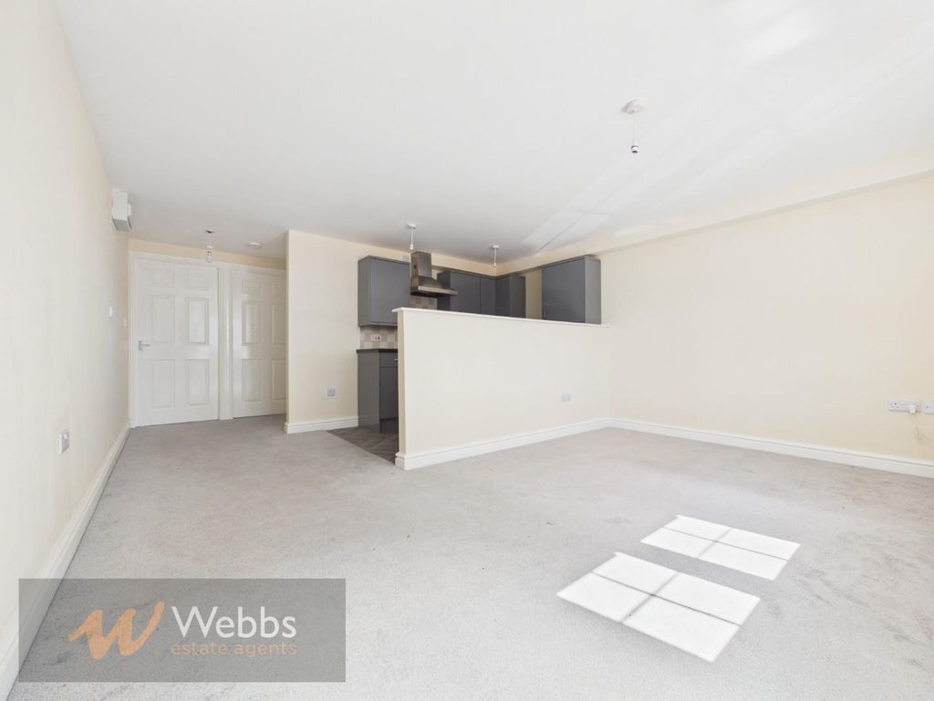 Property photo 3 of 21 Cam05244G0-Pr0327-Still003.Jpg